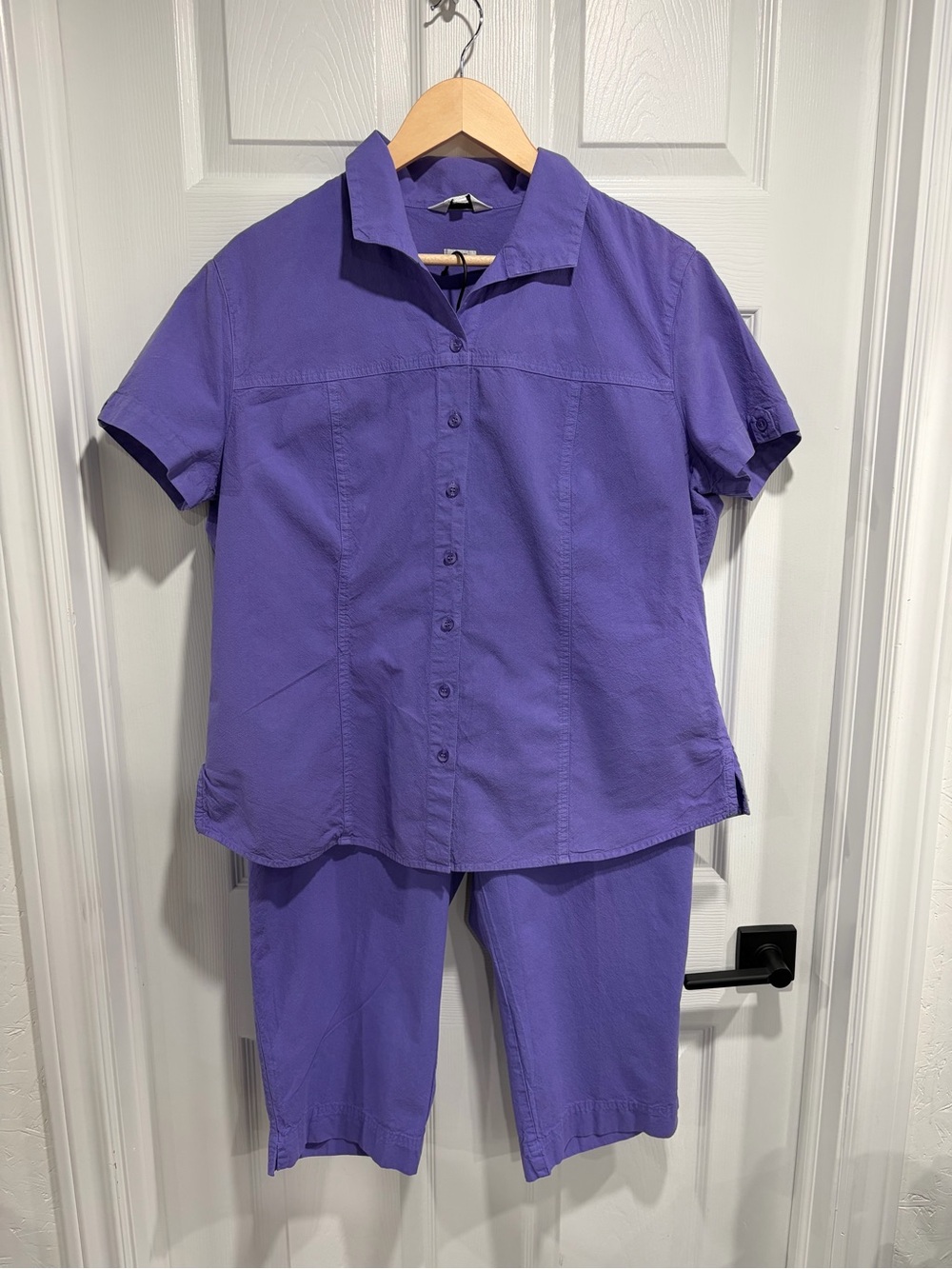 Northern Reflections Purple Cotton Short-Sleeve Button Front Shirt & Capris Set
